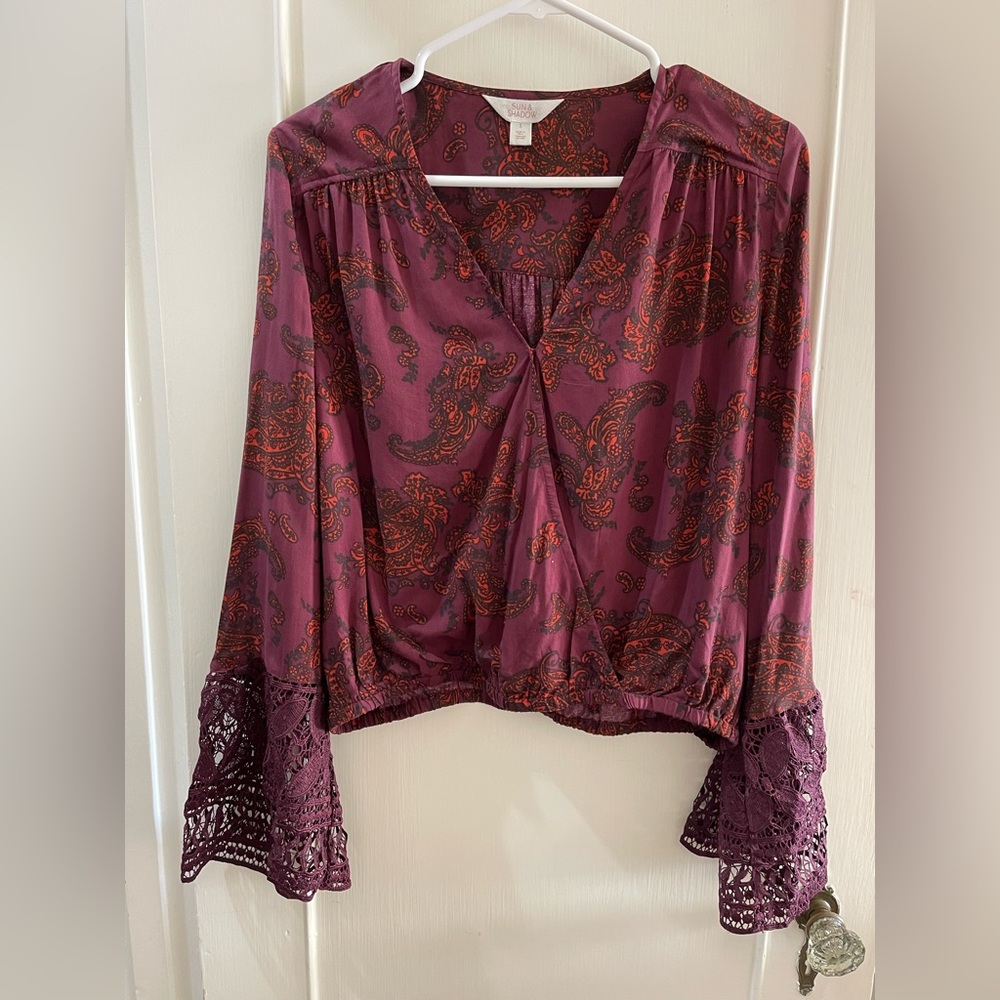 Sun and shadow hippie top